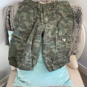 Youth Male Shorts Green Camouflage LEVIS